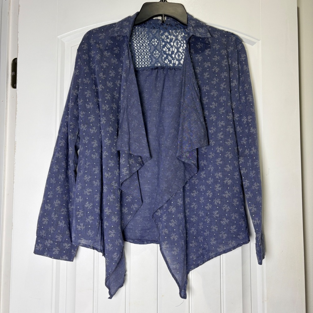 En Creme Cardigan Womens Medium Blue Snowflake Lace Back Draped Roll Tab